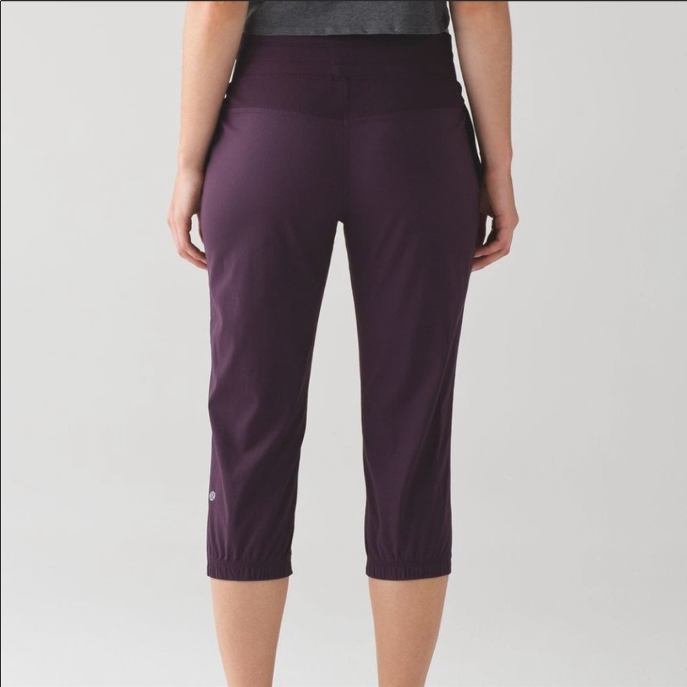 Lululemon Studio crop pant - Picture 5 of 5